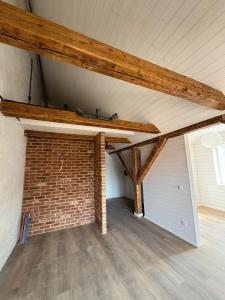 0294fd82-2b1b-4e4e-9154-4025b07f278d