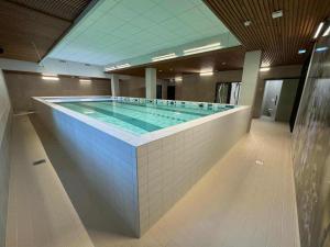 358b68fb-07fb-4a8f-a05f-5e993439523d