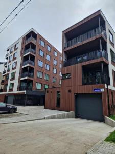 379910221 204704579292030 7136691515931276282 n