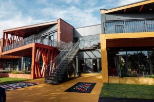 547259374 1292518975997749 1997879133976340787 n-1