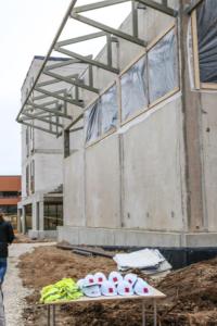 76682986 1443643422467489 6002574219043405824 o