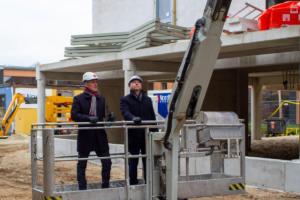 77392545 2521436061458203 401016749920616448 o