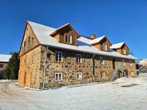 b00ec657-5f99-4552-b920-c744fba7affd