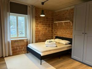 b6801f85-5698-406e-8f5b-03146d16e710