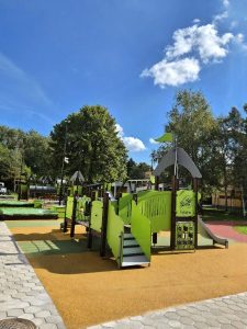 c9ff834e-4098-4a46-b1e4-b86569c736bf