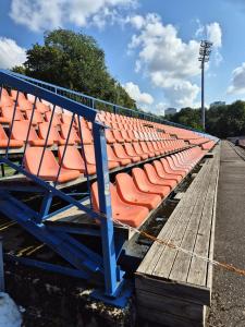 e8e88877-25c7-4707-942a-04187e59e5e8